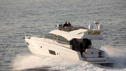 Bavaria Virtess 420 Fly