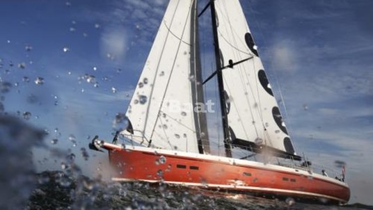 KM Yachtbuilders 69 Axonite