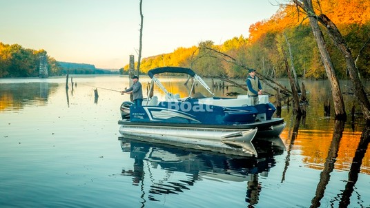 Larson 2200 Escape RT Twin FC