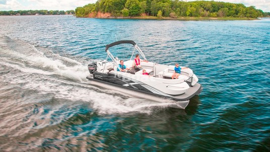 Larson 2200 Escape RT Twin Fish