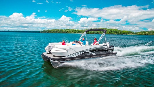 Larson 2200 Escape RT Twin Fish