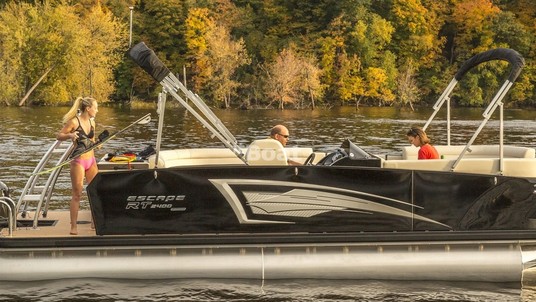 Larson Escape RT 2400 Triple