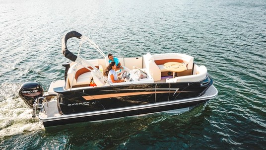 Larson Escape 21 TTT