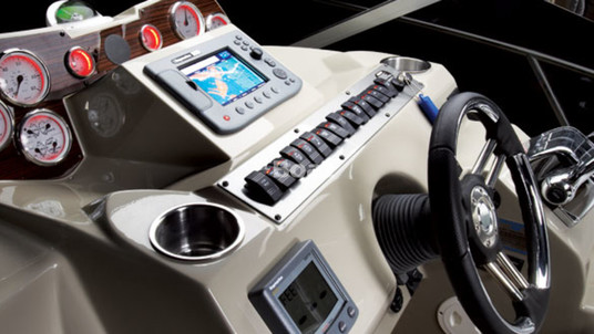 Larson Cabrio 330 DC