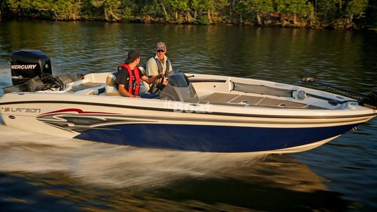 Larson FX 2020 Side Console