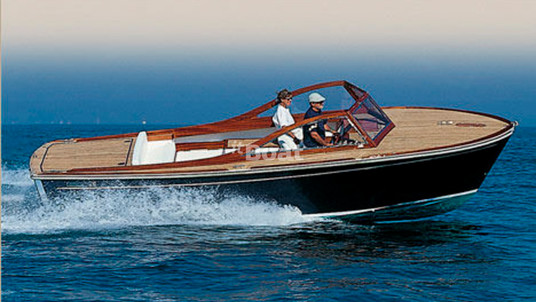 Latitude 46 Lady Scarlett