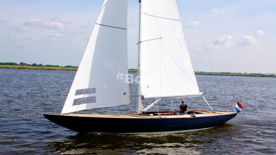 Leonardo Yachts Eagle 36