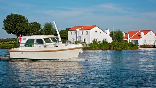 Linssen Grand Sturdy 25.9 Sedan
