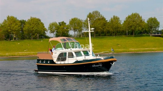 Linssen 32 AC