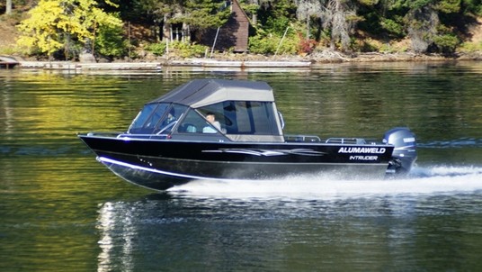 Alumaweld Intruder Outboard 22 ft