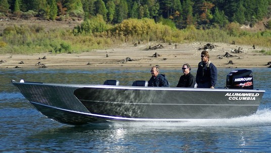 Alumaweld Columbia 25 ft