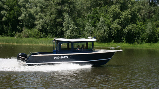 Amadeus 875 Trawler