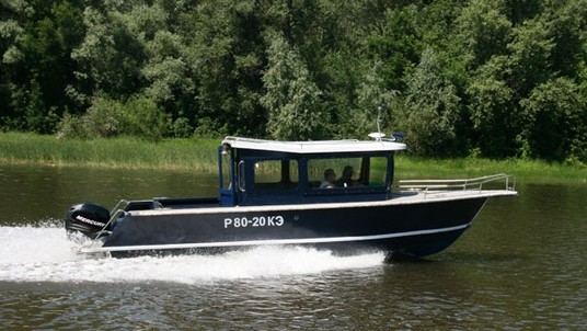 Amadeus 875 Trawler