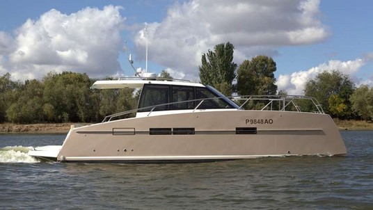 Aurora 33