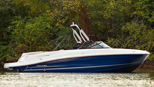 Bayliner VR6 BOWRIDER