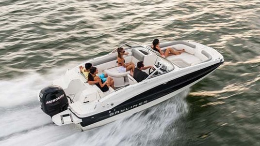 Bayliner 190 Deck Boat