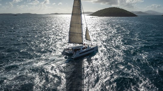 Catana 62