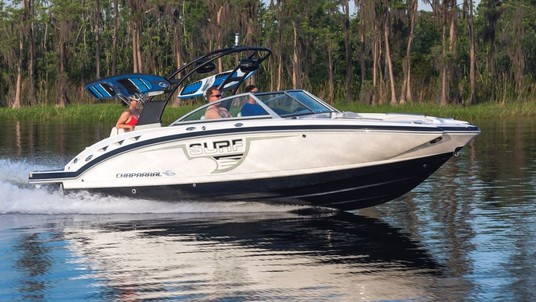 Chaparral 244 Sunesta Surf