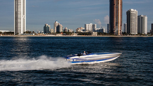 Cigarette 38 Top Gun