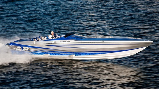 Cigarette 38 Top Gun