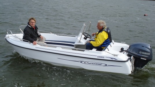 Crescent 450 SC Cosmos