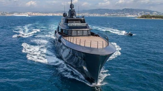 CRN 55m M/Y Atlante