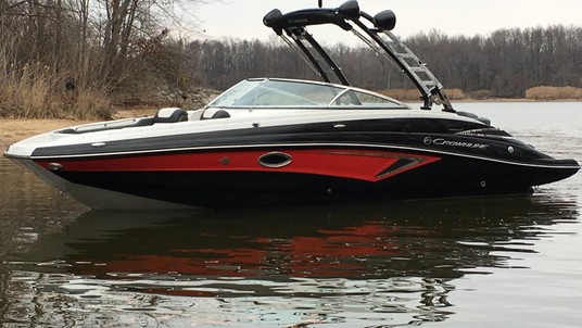 Crownline E25 SURF
