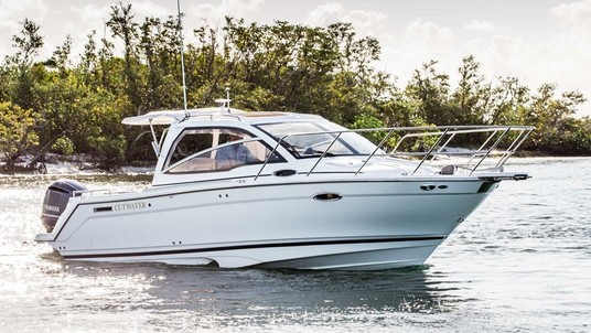 Fluid Motion Cutwater C-242 Sport Coupe