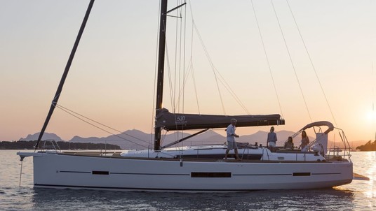 Dufour 520