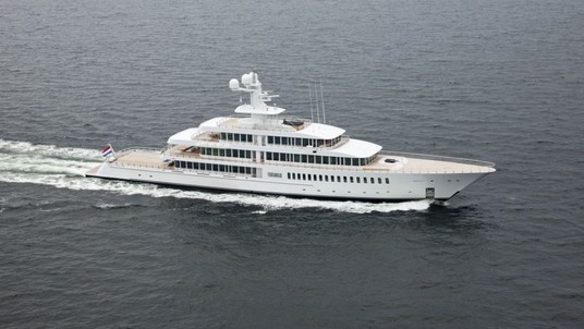Feadship Fountainhead