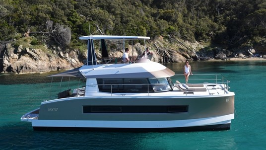 Fountaine Pajot MY 37