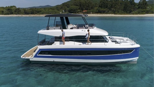 Fountaine Pajot MY 44