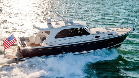 Grand Banks Eastbay 44