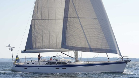 Hallberg-Rassy 64