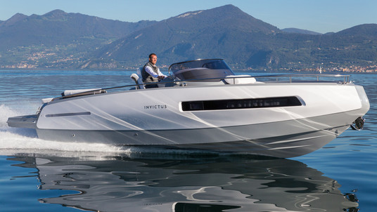 Invictus 280 GT