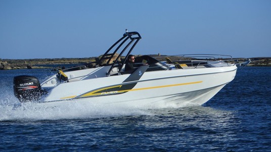 Beneteau Flyer 7.7 SPORTdeck