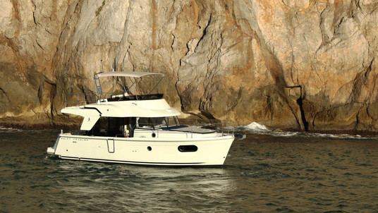 Beneteau Swift Trawler 35
