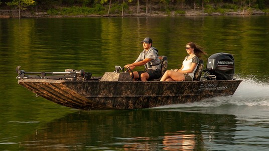 Lowe Roughneck RX1660 SC