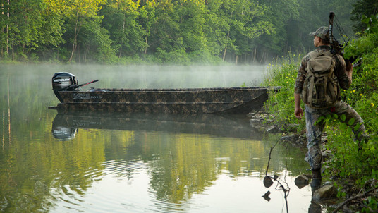 Lowe Roughneck RX2070