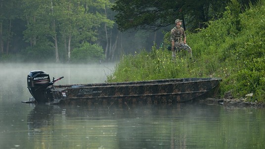 Lowe Roughneck RX2070