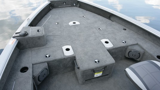 Lund Boats 1875 Pro Guide