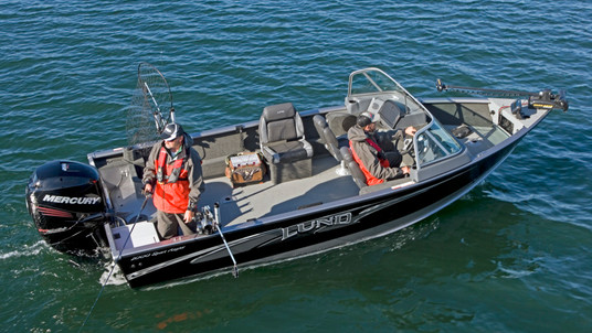 Lund Boats 2000 Sport Angler