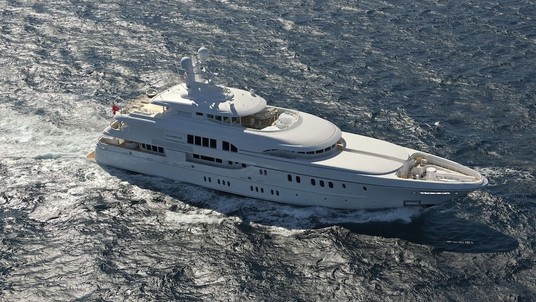 Lurssen Huntress