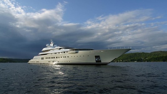 Lurssen Pelorus