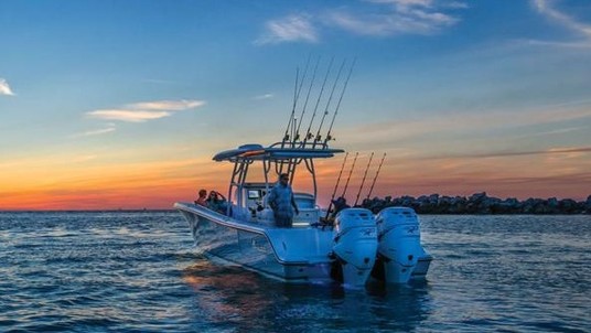 Mako 334 CC Bluewater Family Edition
