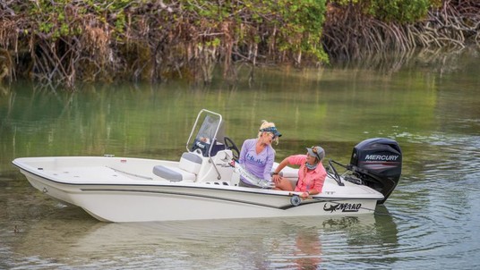 Mako Pro Skiff 15 CC