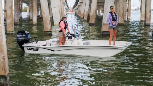 Mako Pro Skiff 15 CC