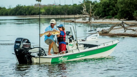 Mako Pro Skiff 16 CC