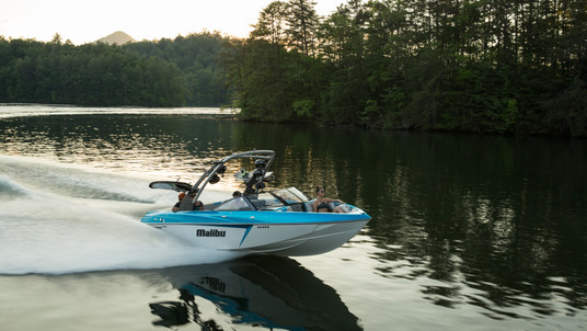 Malibu Wakesetter 22 VLX