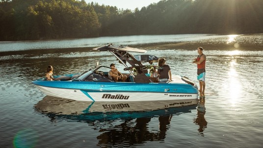 Malibu Wakesetter 22 VLX